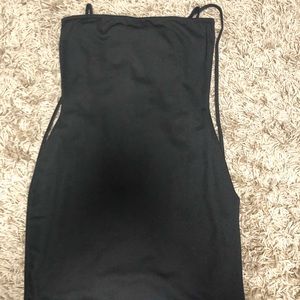 SHORT BOOHOO TIE STRAP DRESS